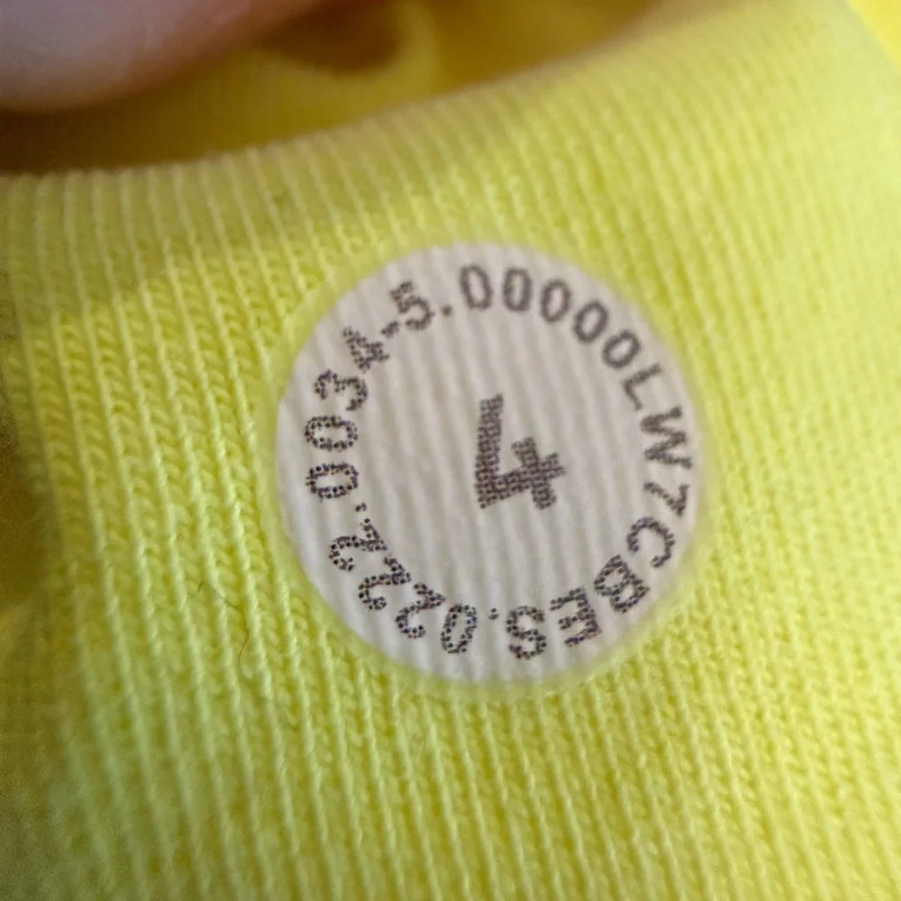 Lululemon Inner Glow High-Rise Shorts 3” Neon Wash Yellow Size 4 NWT